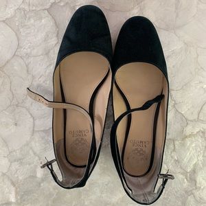 Vince Camuto Flats
